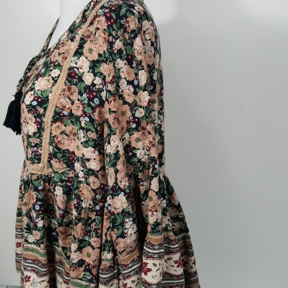 American Rag blouse - Picture 5 of 6